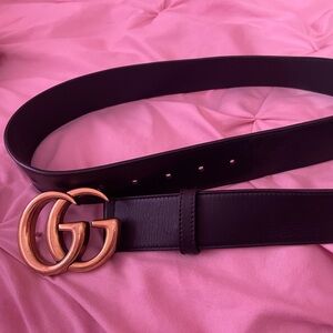 Women Gucci belt